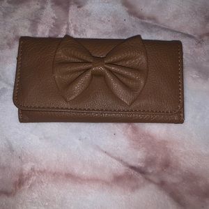 Wallet unknown brand